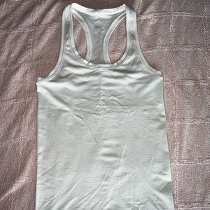 Lululemon swiftly tech racerback tank